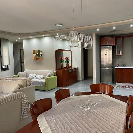 Aretousa - Center Luxury Suites 1 Nea Peramos  Exterior photo